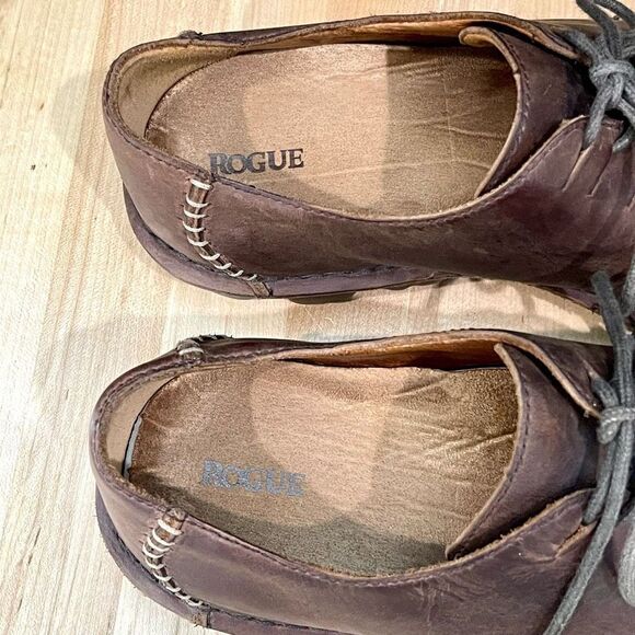 Rogue Brown Leather Oxfords with lug soles. Men’s 11. main image 10
